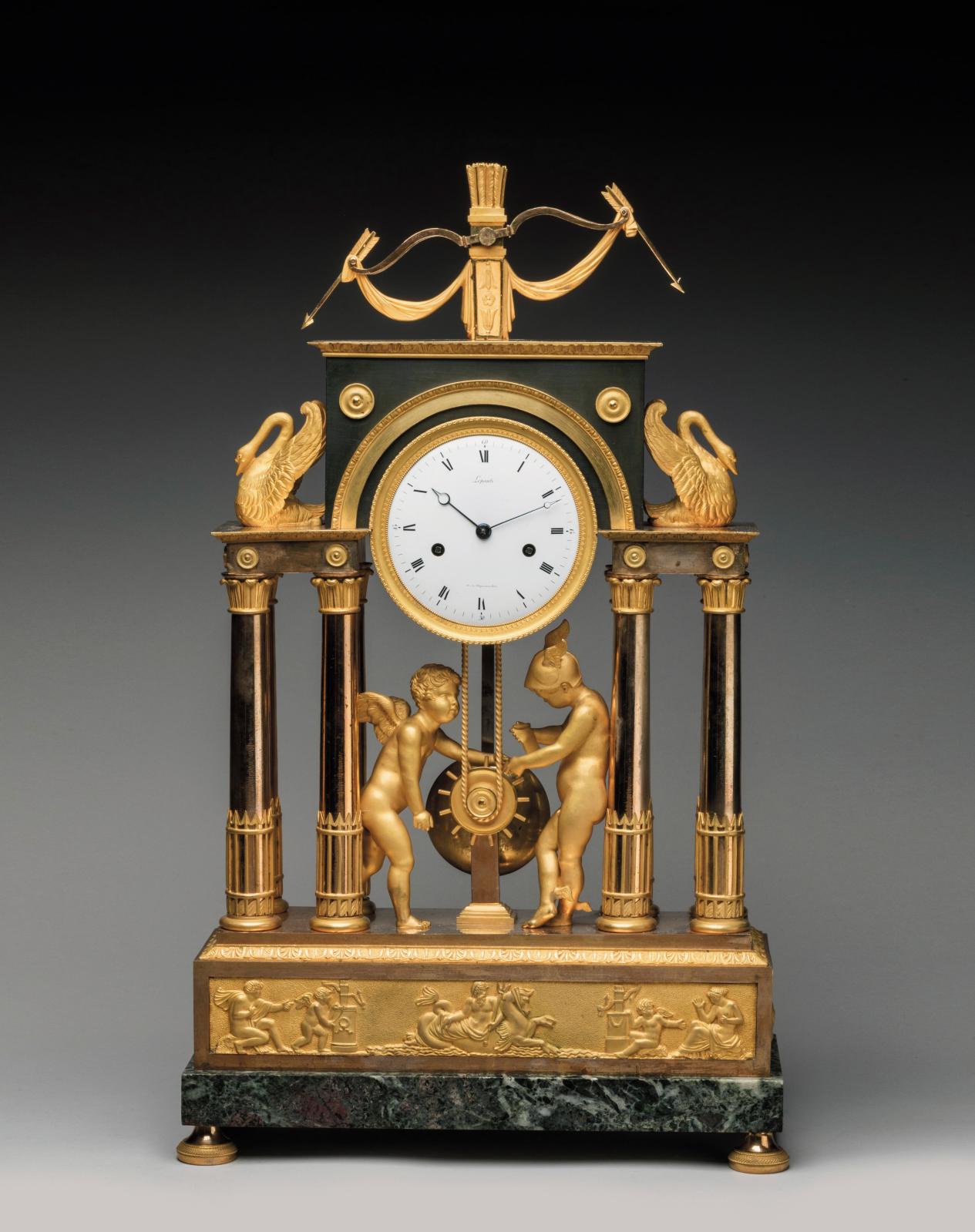 Pendule Empire en bronze doré – Antiquaire Nîmes