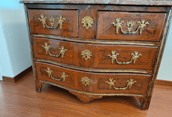 Commode en marqueterie – Antiquaire Nîmes