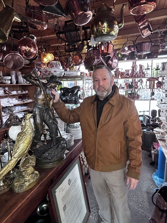 antiquaire à Nîmes